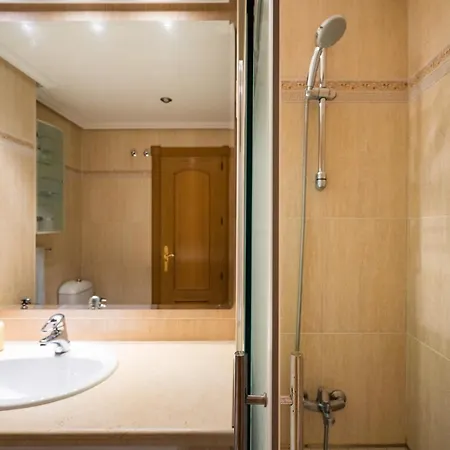 Espectacular Primera Linea De Playa Torremolinos